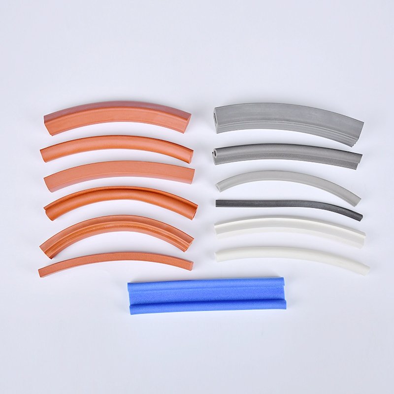 Grey Silicone Sponge Gasket Sealing Strip Gasket: Original Factory Rubber with Custom Size in Black or Customer-Defined Settings