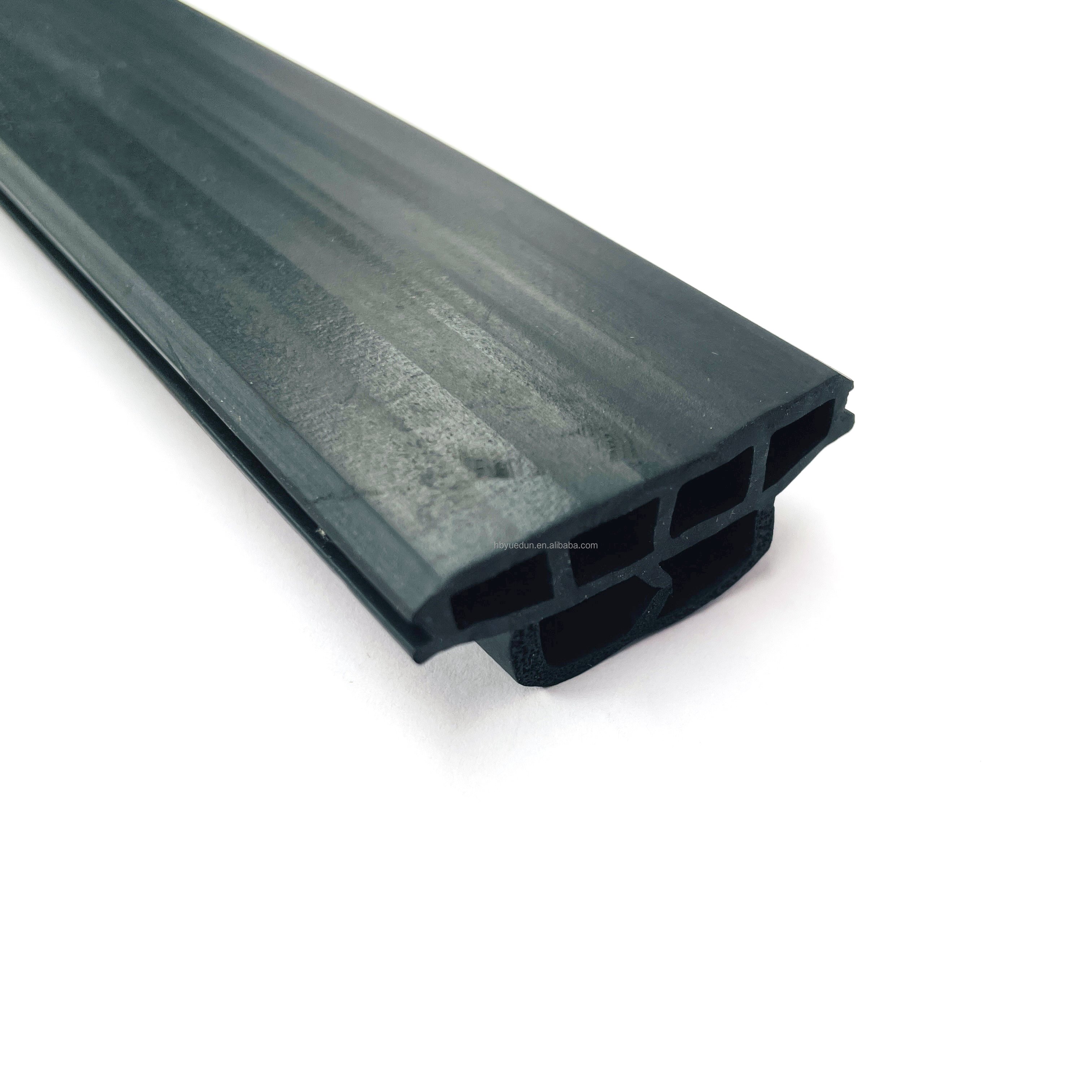 Customized High-Temperature Resistant Automotive Rubber Door Decorative Strip Weather-Sealing Strip for Cars