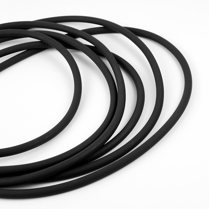Strong Automotive Sealing FFKM O Ring Fluorine Rubber FKM Large Size Rubber O Ring Oil and Acid Resistant O Ring Seal