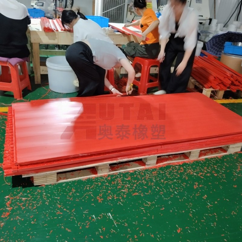Hi-Q(high quality) PE CNC machining factory