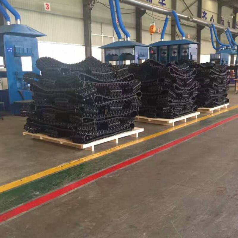 Customize new mold for crawler tracks Snowmobile rubber track 254x64x35 with light weight