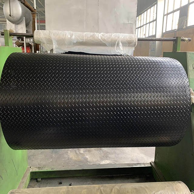 Factory Custom Non Slip Thin Rubber Mat Insulation Rubber Mats Diamond Plate Rubber Flooring Roll