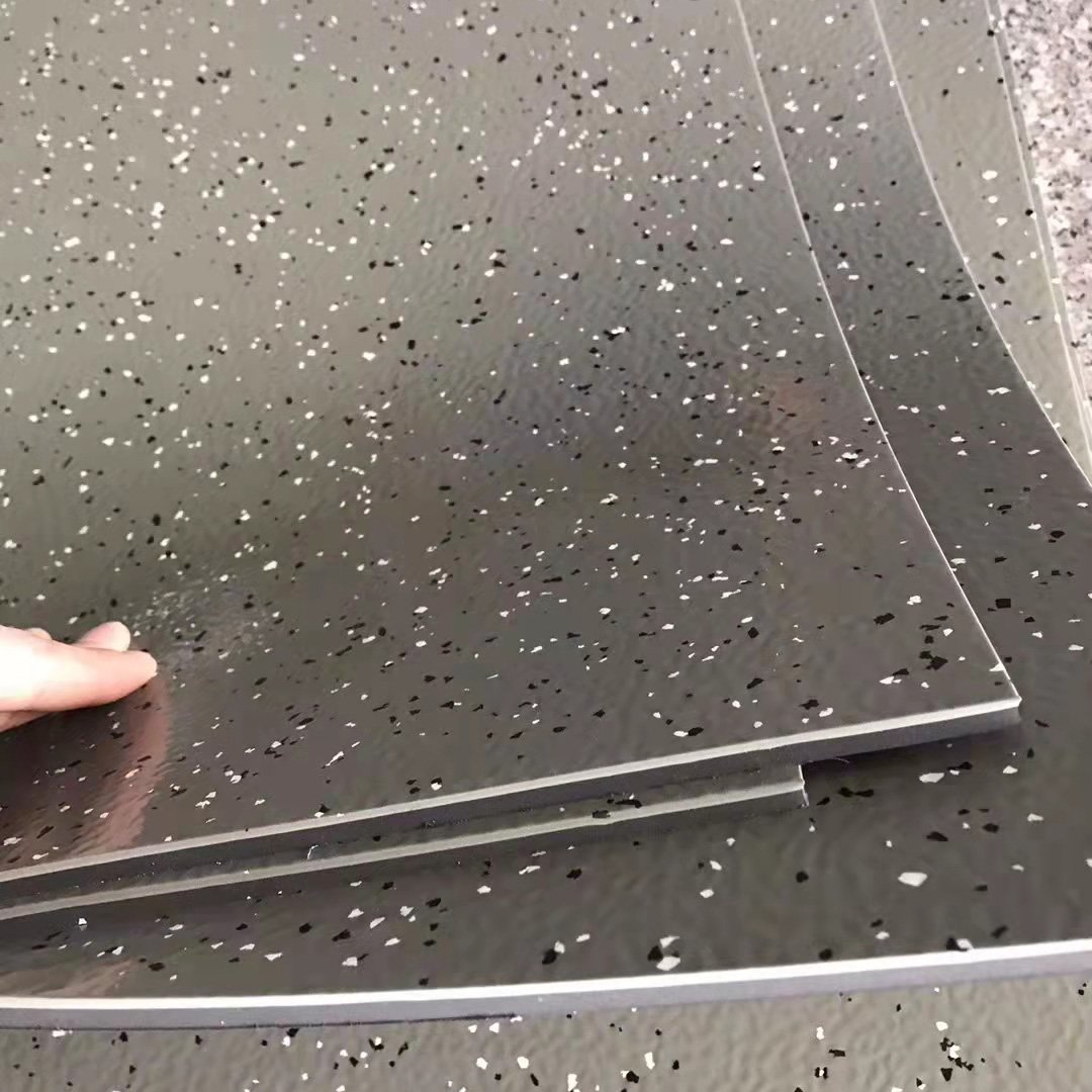Odor free Hammered Pattern Rubber tile floor for indoor sports arena / ice arena / hospital / airport