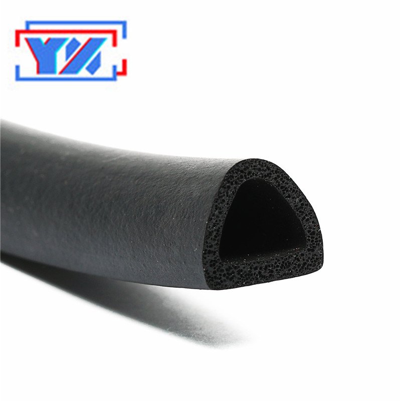 Manufacturer automotive supply sound insulation top bubble back door seal strip for car
