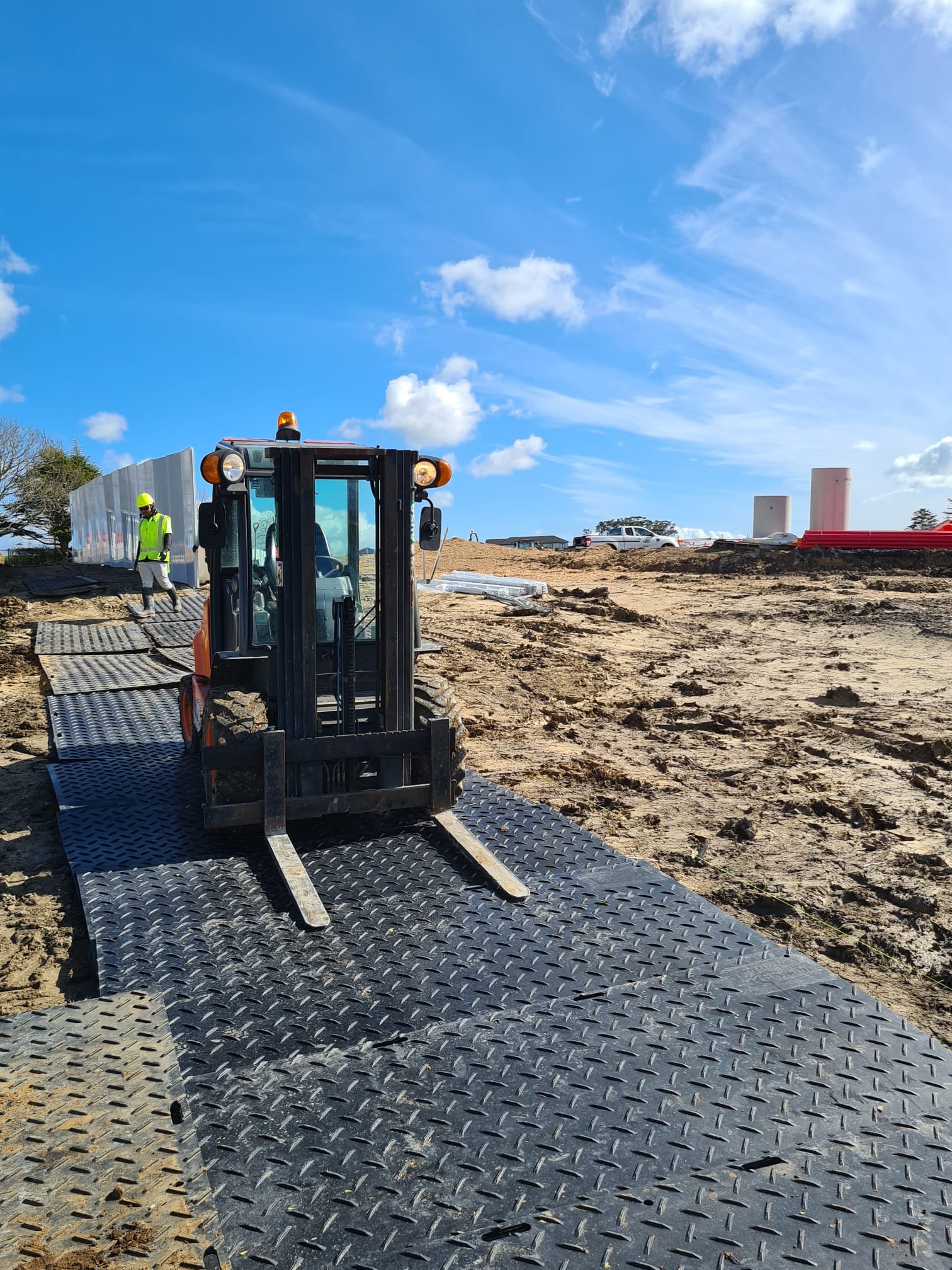 Construction Mud plastic ground protection mats for heavy equipment