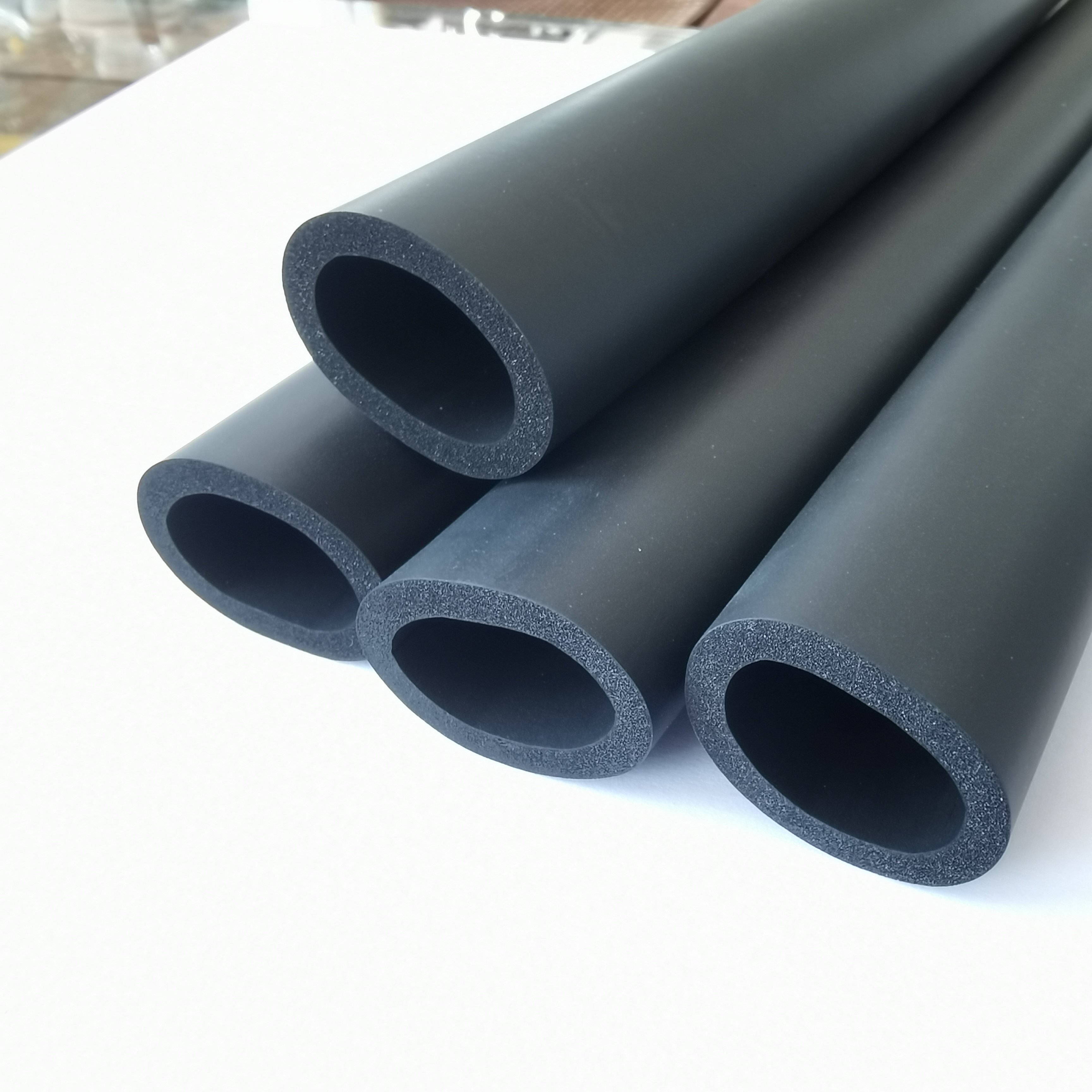 NBR Sponge Tubing Oil Resistance Thermal Insulation Neoprene Foam Tube Handles for Sports Equipment