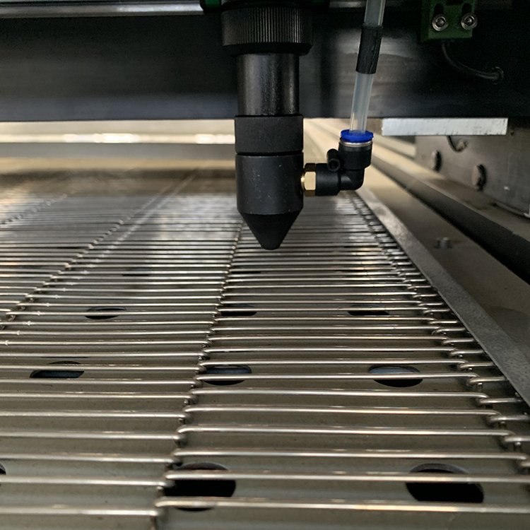 PVC fabric/polyester/tarpaulin laser cutting machine for tent,marquee,awning
