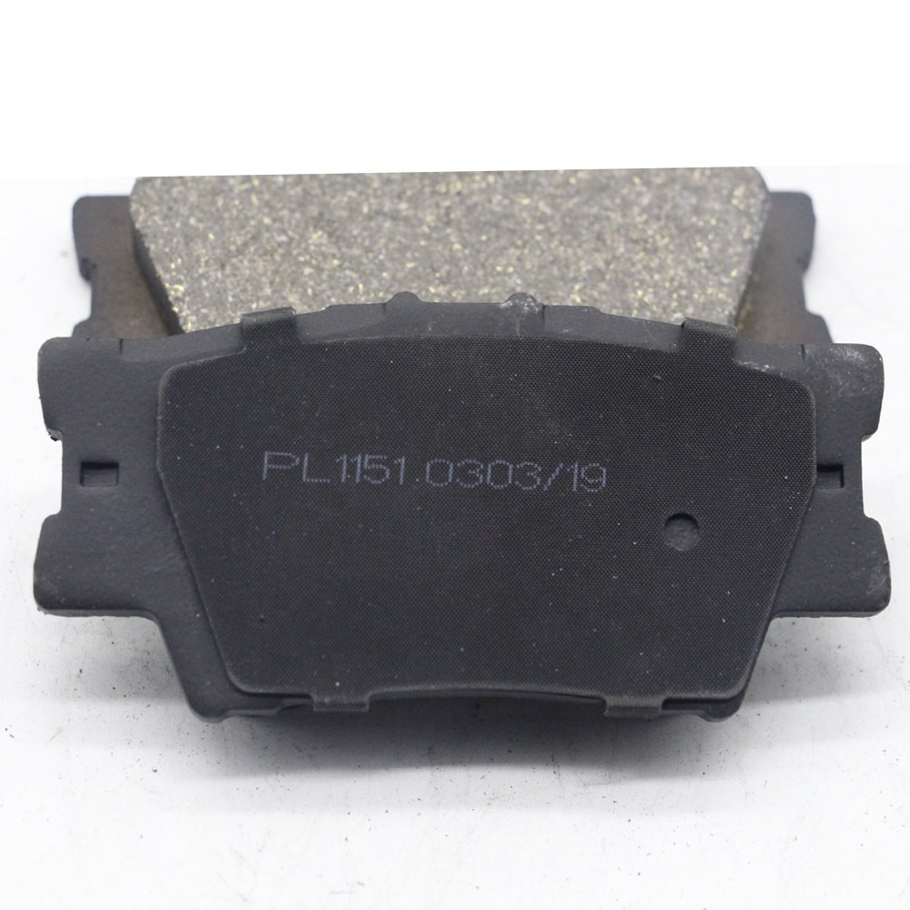 Japanese Auto Spare Brake Parts car ceramic disc rear brake pads D1212 for For Toyota Avalon Pontiac Vibe Camry Matrix RAV4