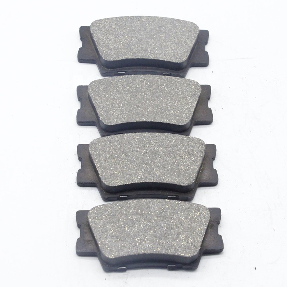 Japanese Auto Spare Brake Parts car ceramic disc rear brake pads D1212 for For Toyota Avalon Pontiac Vibe Camry Matrix RAV4