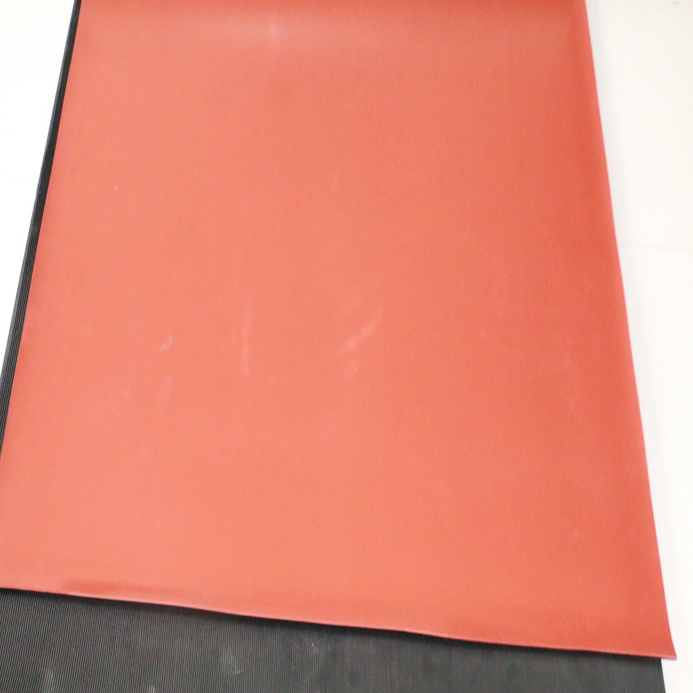 Natural rubber Waer resistant rubber lining rede color 40shoreA