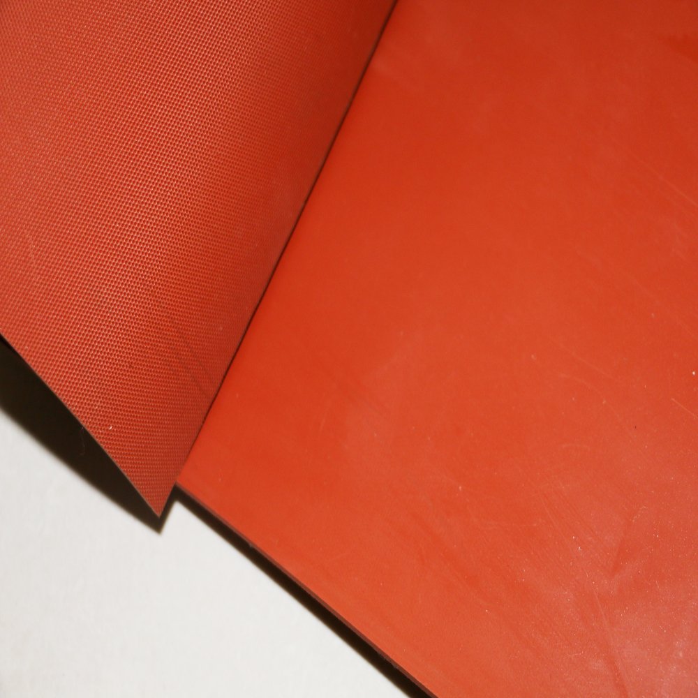 Natural rubber Waer resistant rubber lining rede color 40shoreA