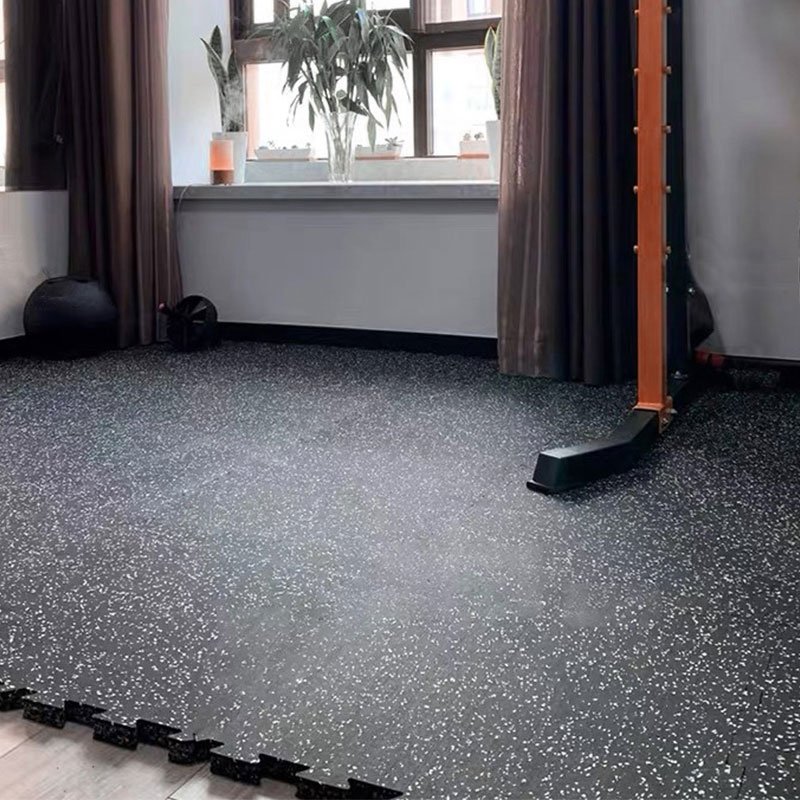 Factory wholesale OEM/ODM Shock Absorption Gym Floor Rubber Mat Interlock Rubber Floor Laminated