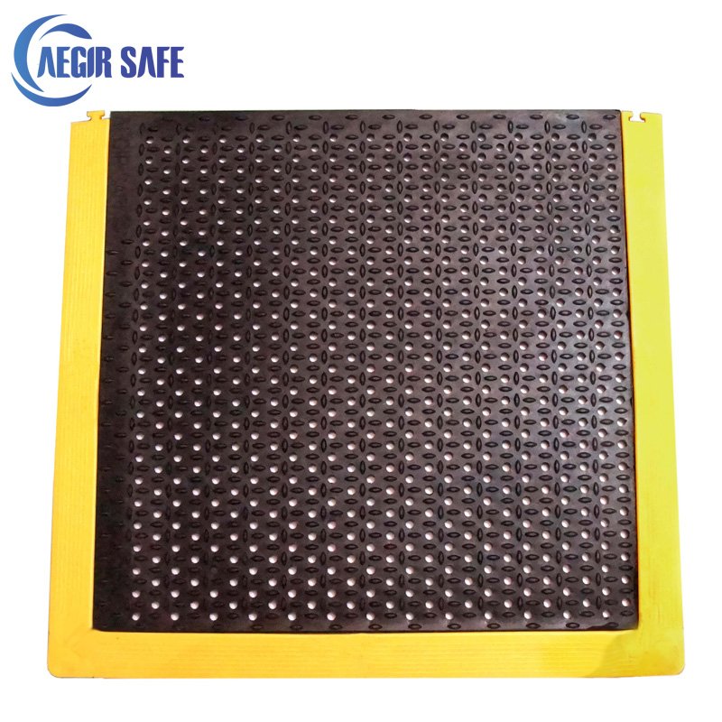 AEGIRSAFE ANTI-FATIGUE RUBBER FLOOR TILES