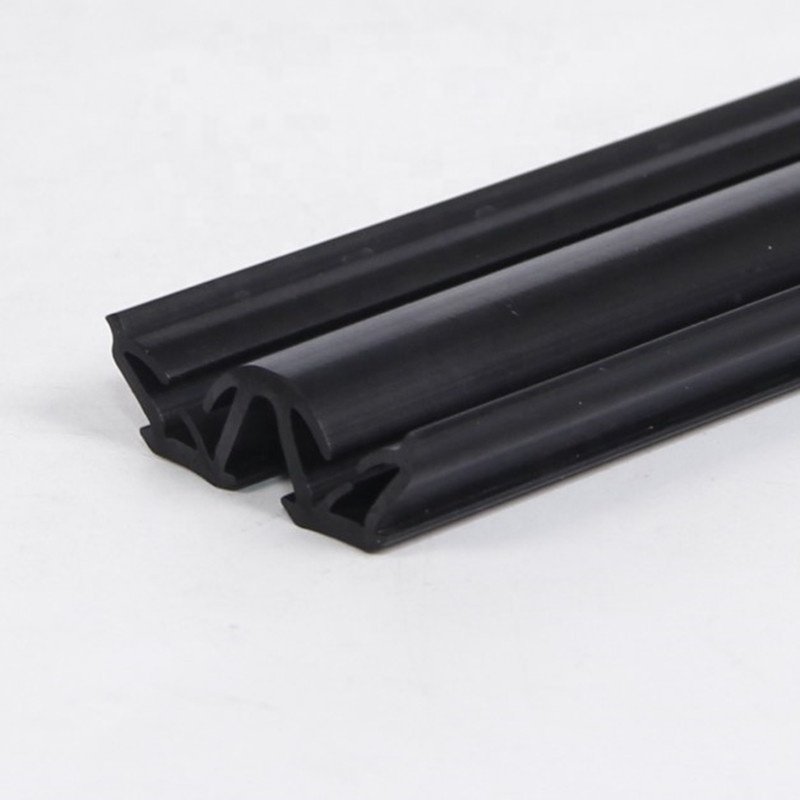 Automotive/Car Safety Reliability Odorless Windshield Window Sunroof Molding EPDM Rubber Extruded Sealing Strip