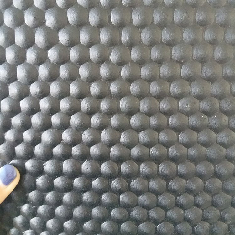 High Quality Farming Rubber Mat Durable Non Slip Rubber Cow Horse Stall Mats Roll