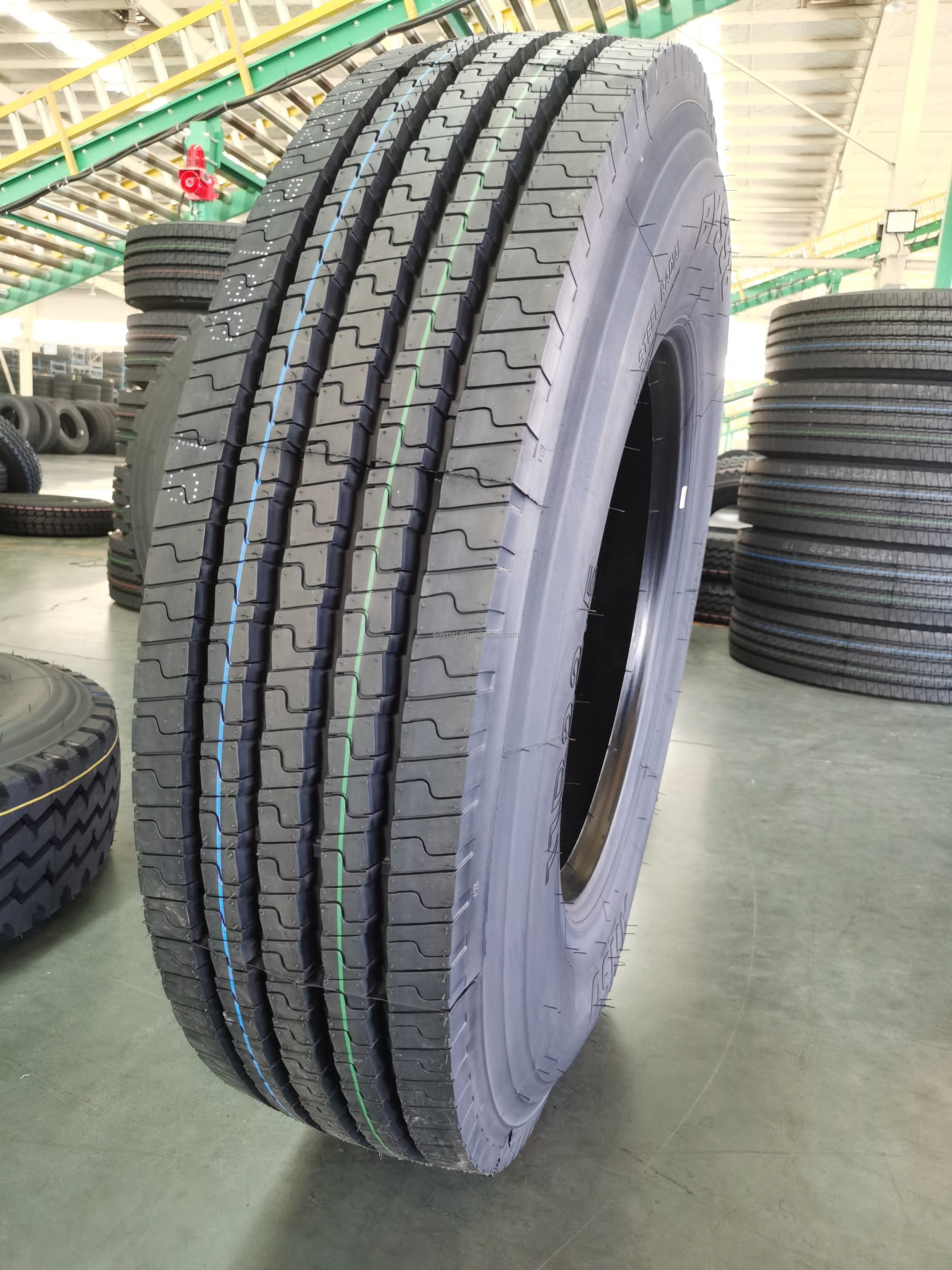 Radial Truck Tyre 13R22.5 11r22.5 12r22.5 Automotive Rubber Product