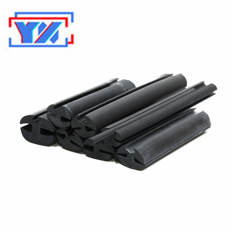 YXSY Custom Automotive/Car Safety Reliability Odorless Windshield Window Sunroof Molding EPDM Rubber Extruded Sealing Strip