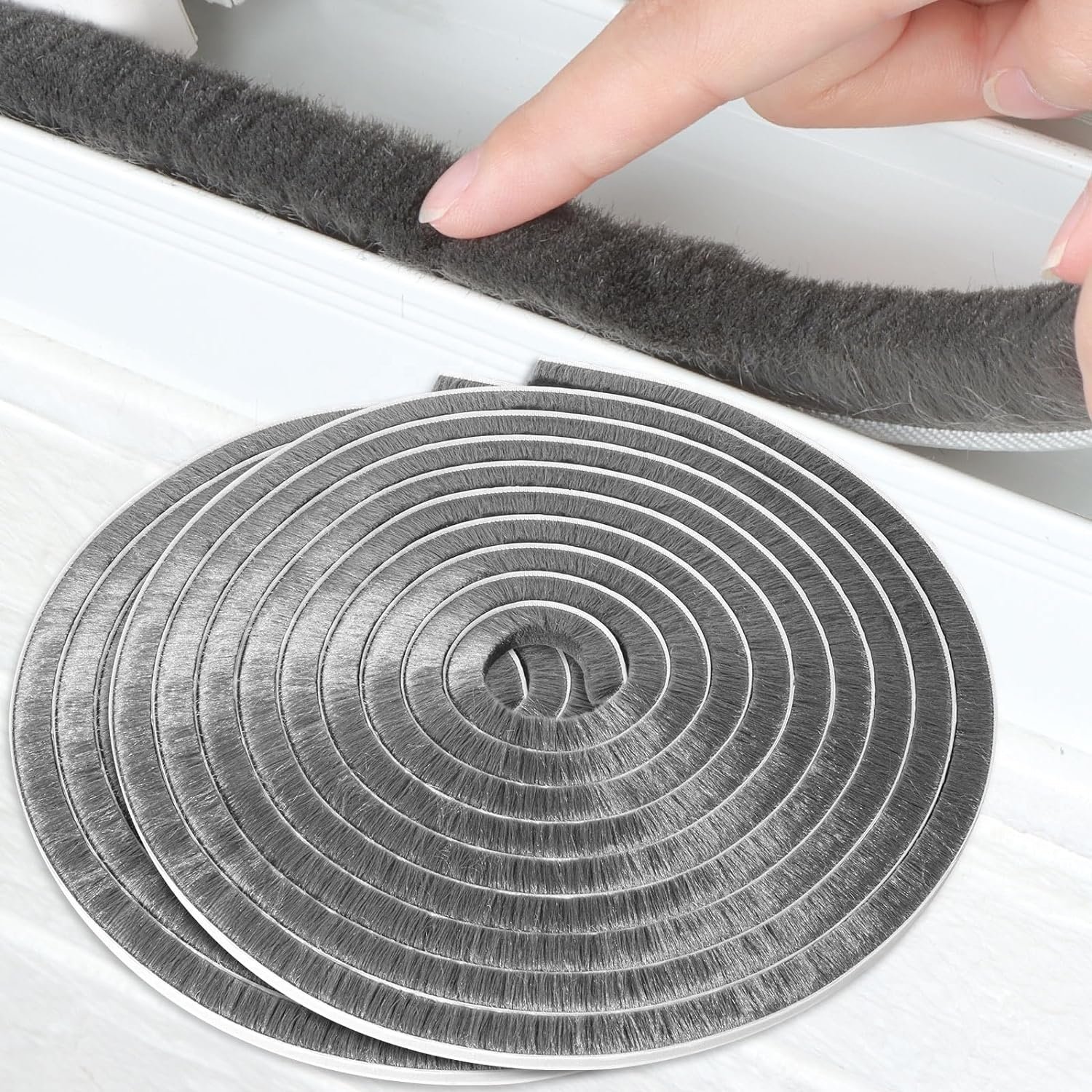 Aluminium alloy door and window weather strip windproof and waterproof wool pile sealing strip