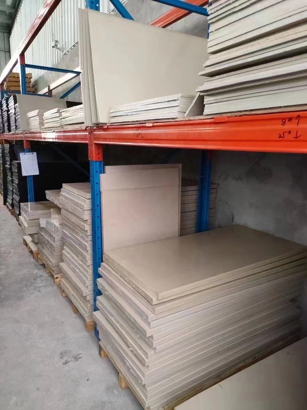 iPEEK Custom Virgin Material High Density Peek Tube Round Bar PEEK Sheet Rod for Engineering Plastic