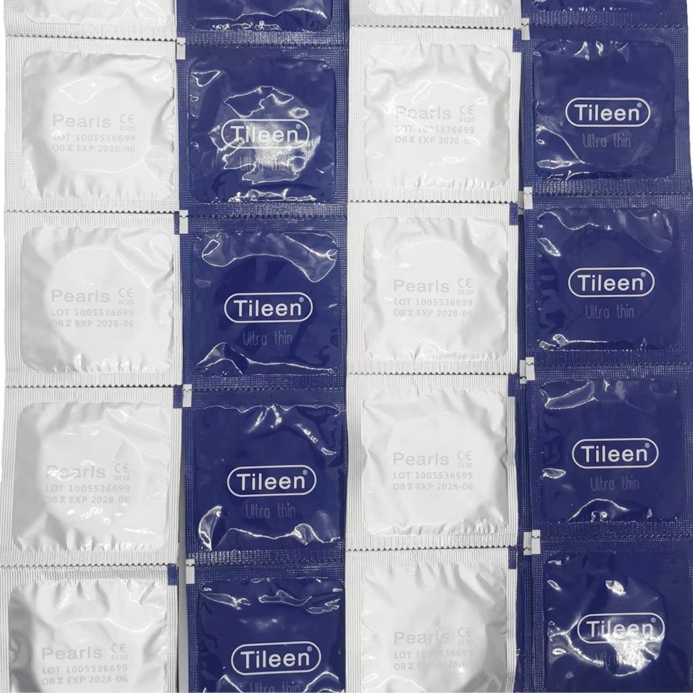 Premium Large Size Condoms,Comfortable Lubricated XL Condoms Large for Men,Max Comfort Bare Feeling Latex Dotted Condoms