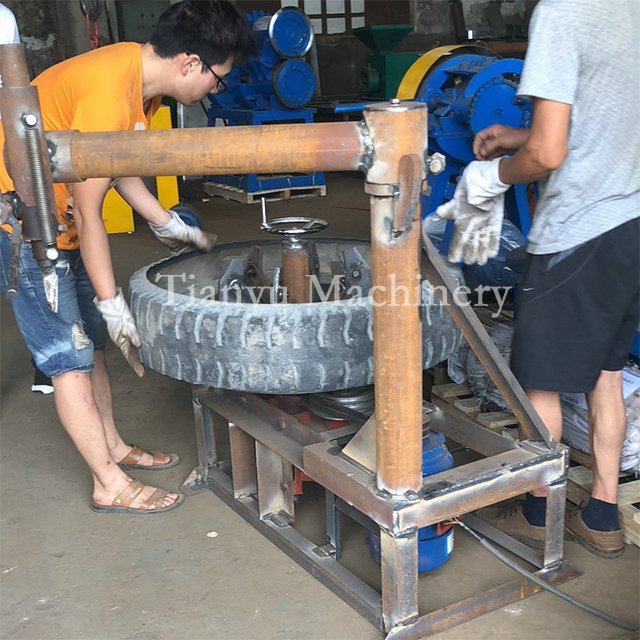Waste Truck Tire Sidewall Cutter Strip Machine Bead Ring Separator Tire Ring Cutting Machine