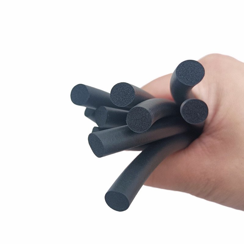 Insulation EPDM Rubber Round Sponge Cord Closed Cell Sponge EPDM Rubber Cords