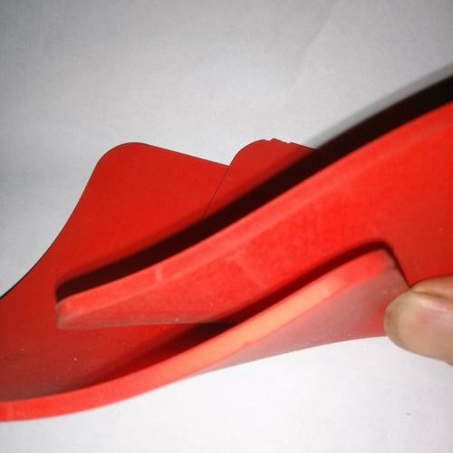 LIQUID-PHASE LATEX RED 36 RUBBER SHEET