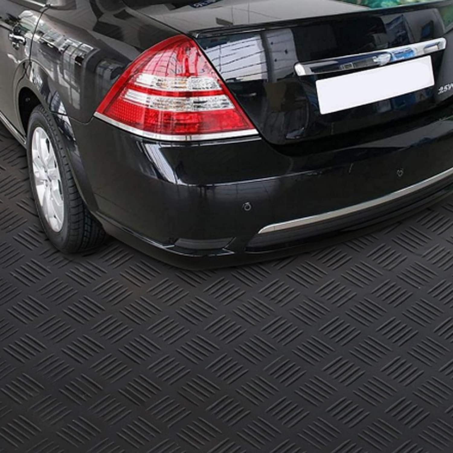 Truck Bed Rubber Sheet 5mm Thick Garage Floor Mat Roll Type with Custom Cutting & Moulding Services