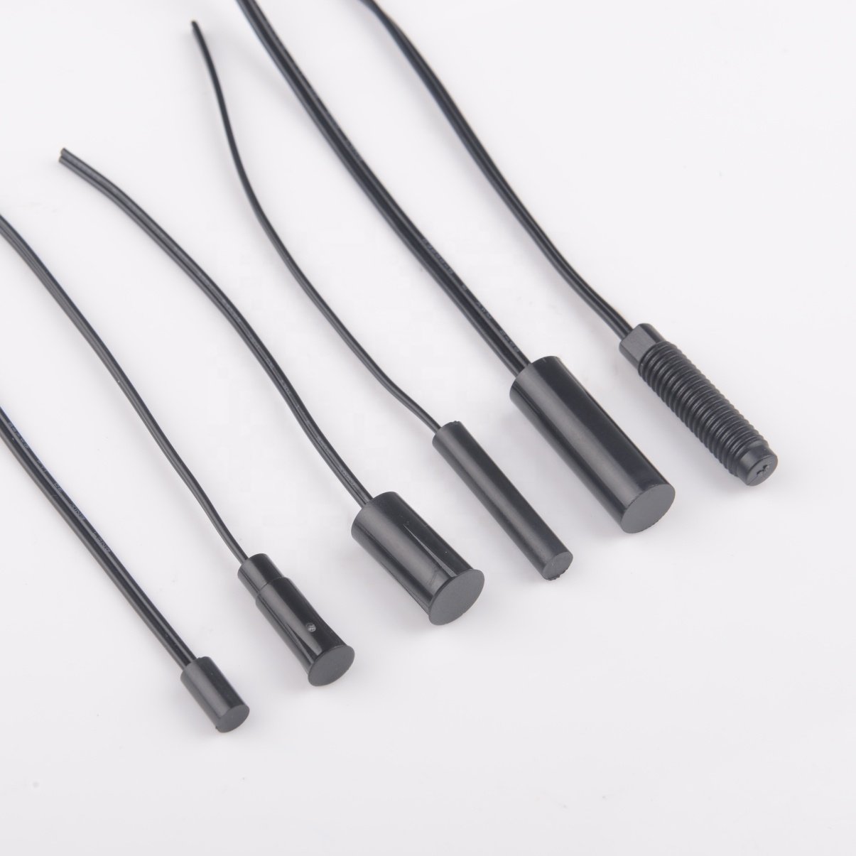 NO NC Rectangular Cylinder Plastic Sealed Magnetic Reed Proximity Switches Sensors for Detecting