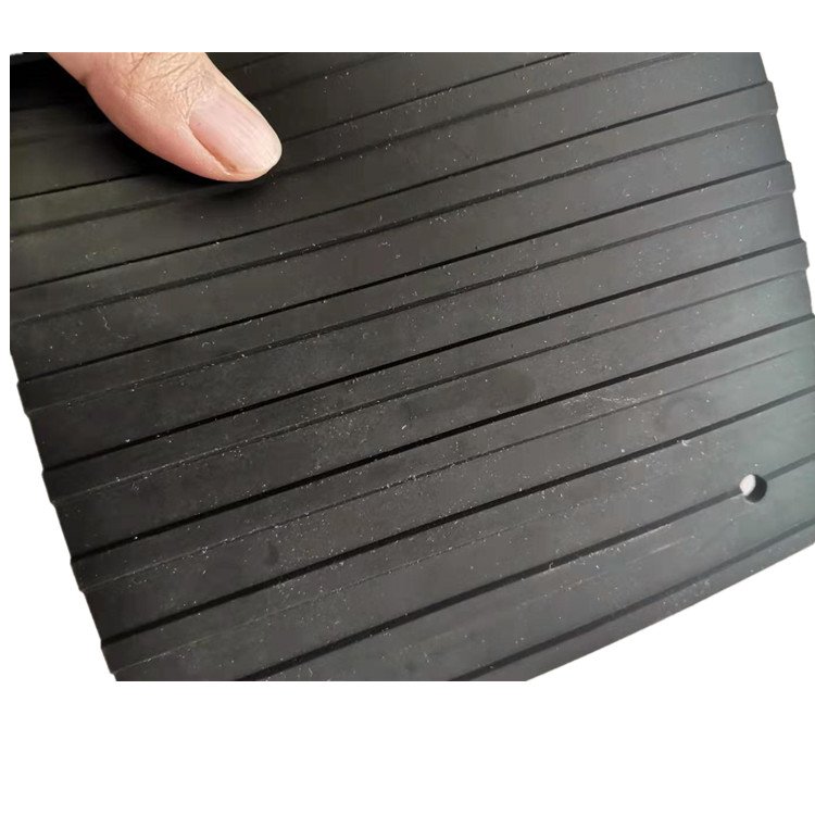 Best Price Wide Ribbed Pattern Rubber Flooring Sheet Roll