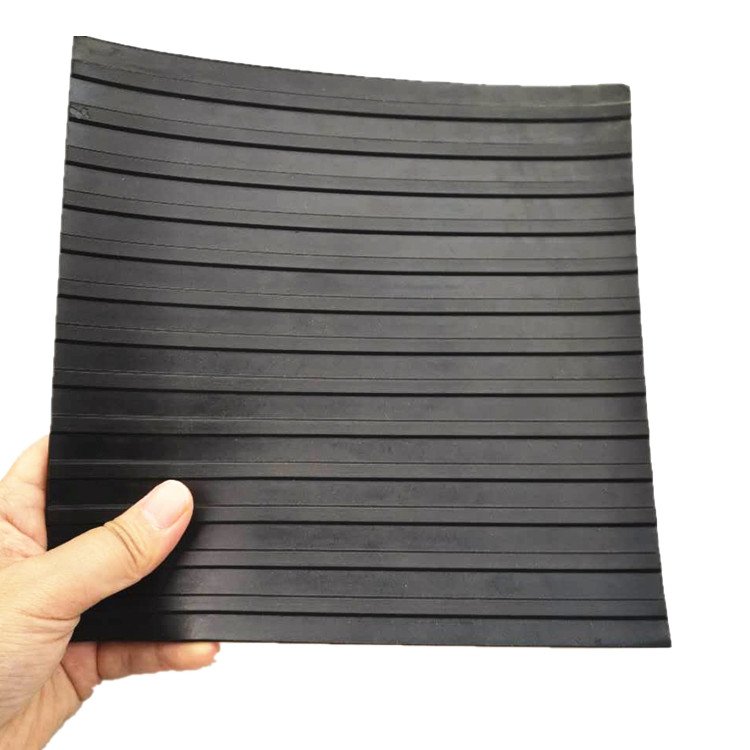 Best Price Wide Ribbed Pattern Rubber Flooring Sheet Roll