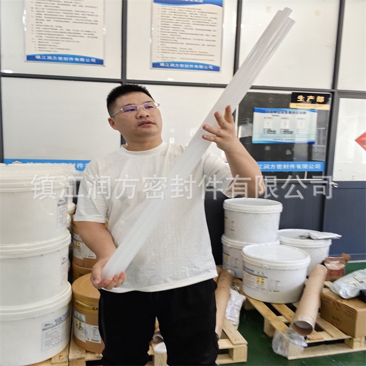 Customized molded extruded PCTFE/polychlorotrifluoroethylene plastic rod/bar factory wholesale nice machine performance