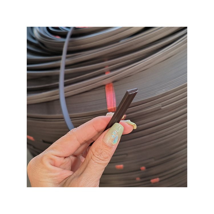 Hot Sale EPDM Sealant Strip Low MOQ Rubber Shower Room Windshield Seal with Factory Price Hot Processing Services Mold Moulding