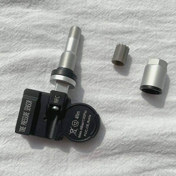 Universal NFC new generation TPMS sensor program by free App and tool