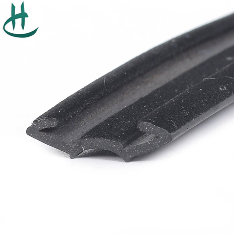 Automotive Rubber Flocked Glass Run Channel Strip High Performance Seal