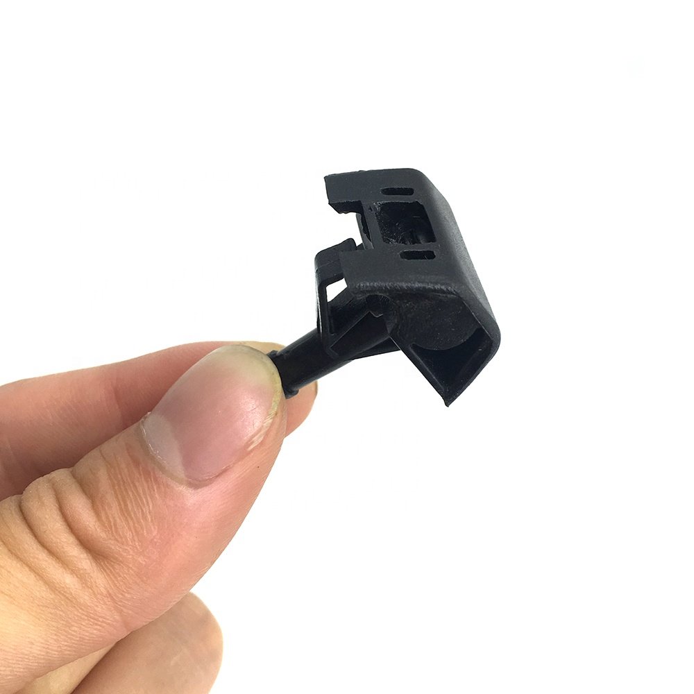 Front Windshield Wiper Car Cleaning Sprinkler Head for Nissan Black PE Bag Standard Universal Products Universal Parts Rubber