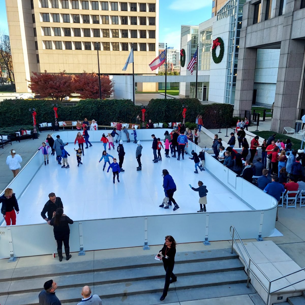 Synthetic Ice flooring panel portable ice skating rink sheets for sale
