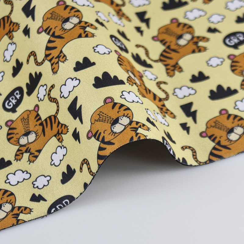 High Quality Printed Neoprene Fabric SBR Diving Material 1mm 2mm 3mm Neoprene Rubber Sheet for Diving suit Slimming Suit