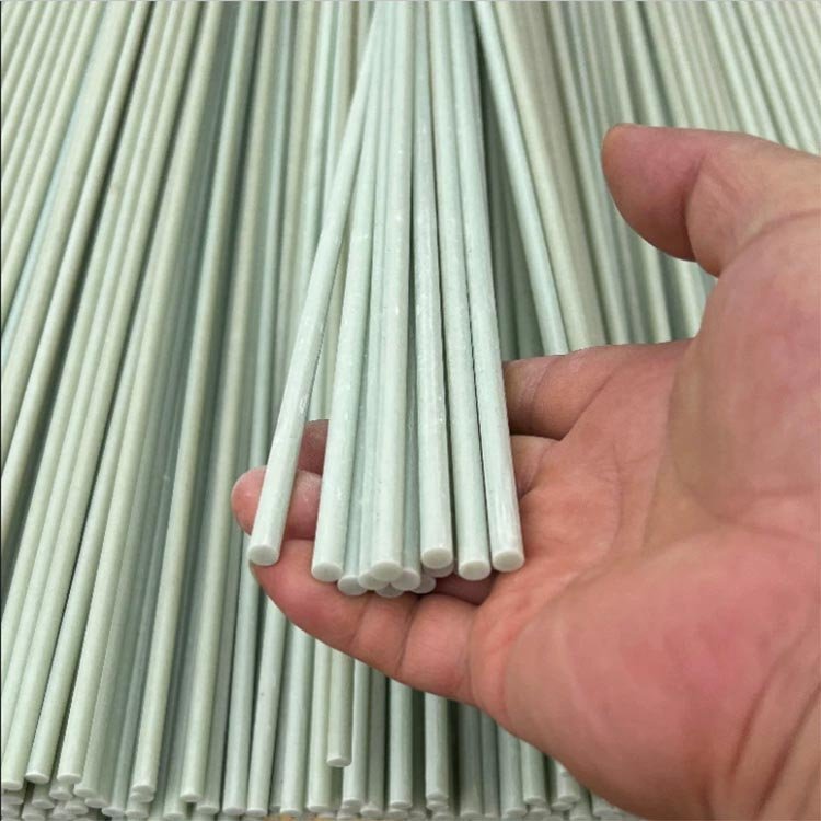 High Strength FRP Rod No Rust Fiberglass Fencing Post round Shape with Smooth Surface Cutting Punching Services for Construction