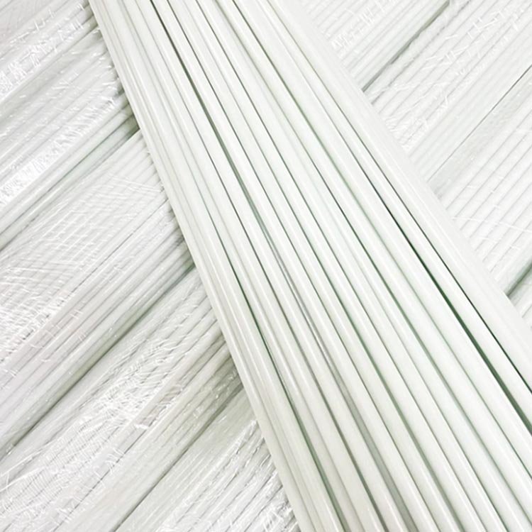 High Strength FRP Rod No Rust Fiberglass Fencing Post round Shape with Smooth Surface Cutting Punching Services for Construction