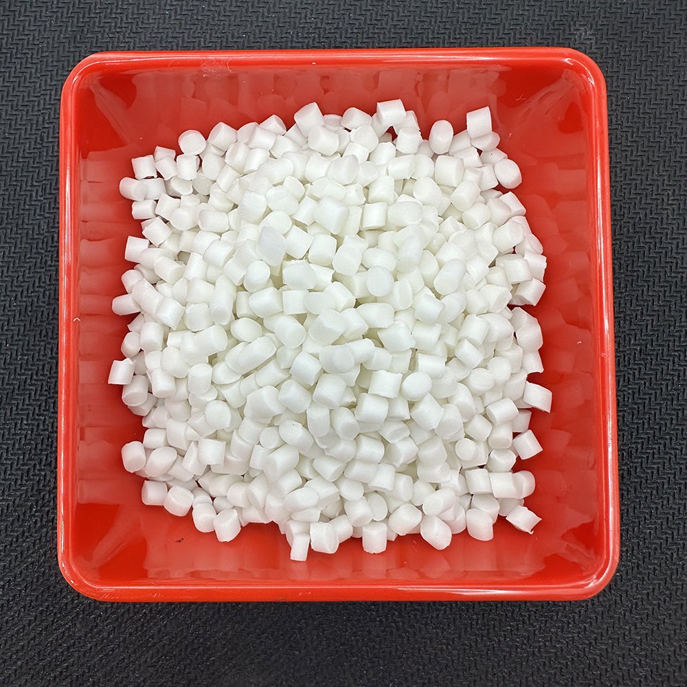 TPV Thermoplastic Vulcanized Rubber Foam Coated Elastomer Material Flame Retardant VO Raw Material for Power Tool Accessories