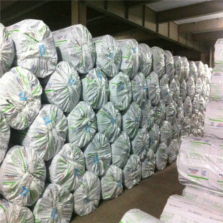 Rubber and plastic insulation pipe