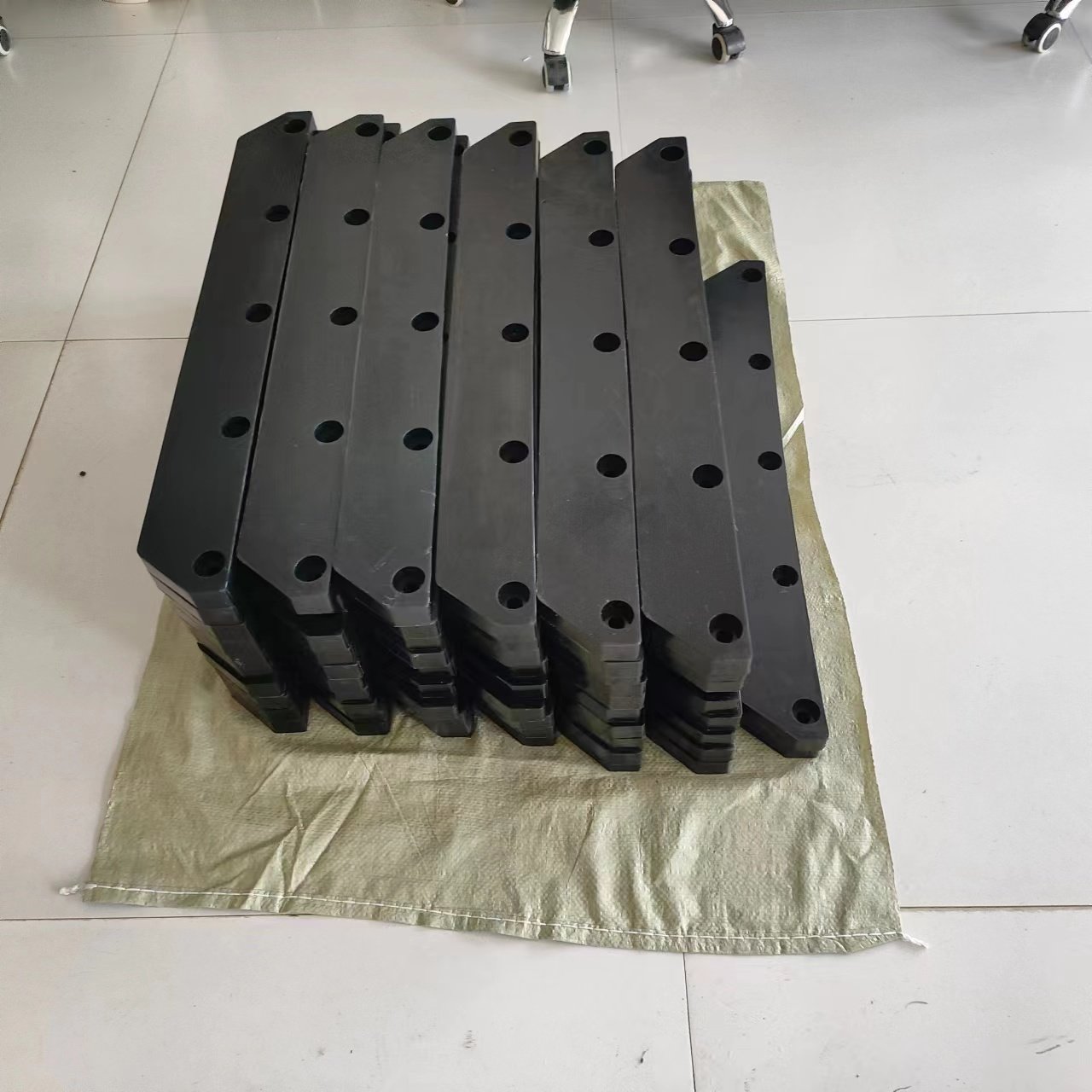 Injection-Molded Polyurethane Water Scraper Conveyor Belt Scraper Sheet Material High-Durability Plastic Conveyance System