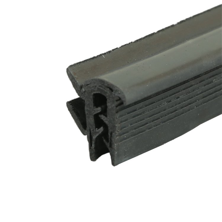 Automotive Seals Extruded EPDM Rubber Profile Strip Seal Anti Collision For Automobile