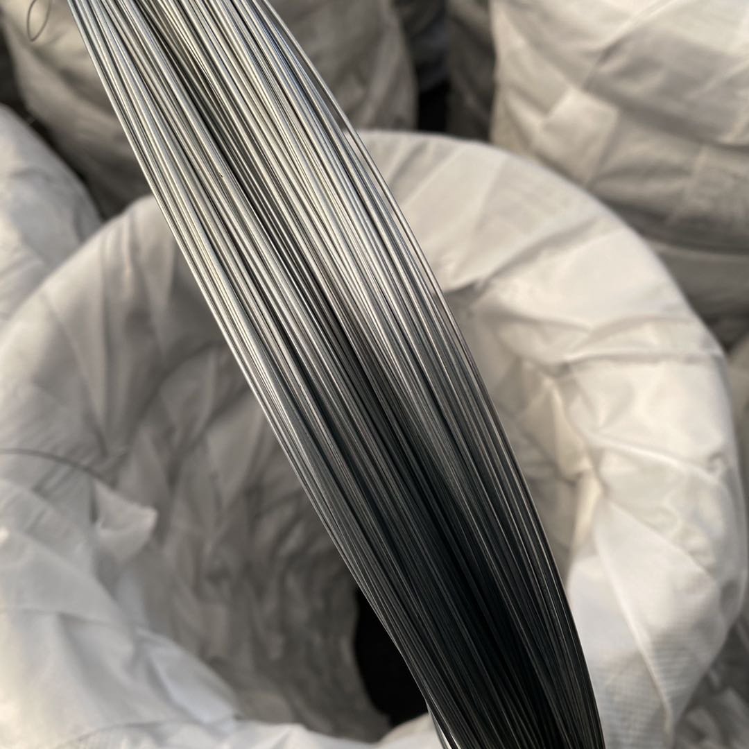 Factory Supplied Price 0.8mm Q195 Q235 Hot Dipped Galvanized Binding Iron Steel Gi Wire For Industry Construction