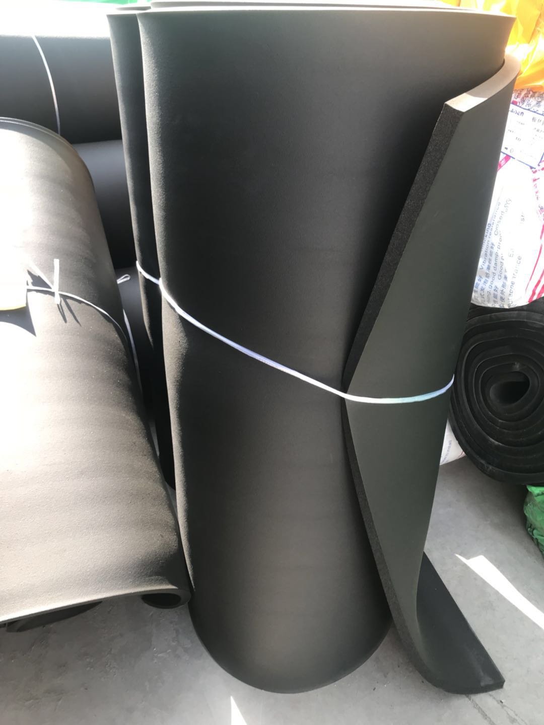 Sound deadener closed cell rubber thermal insulation accessories auto soundproofing piping insulation foam rubber sheet