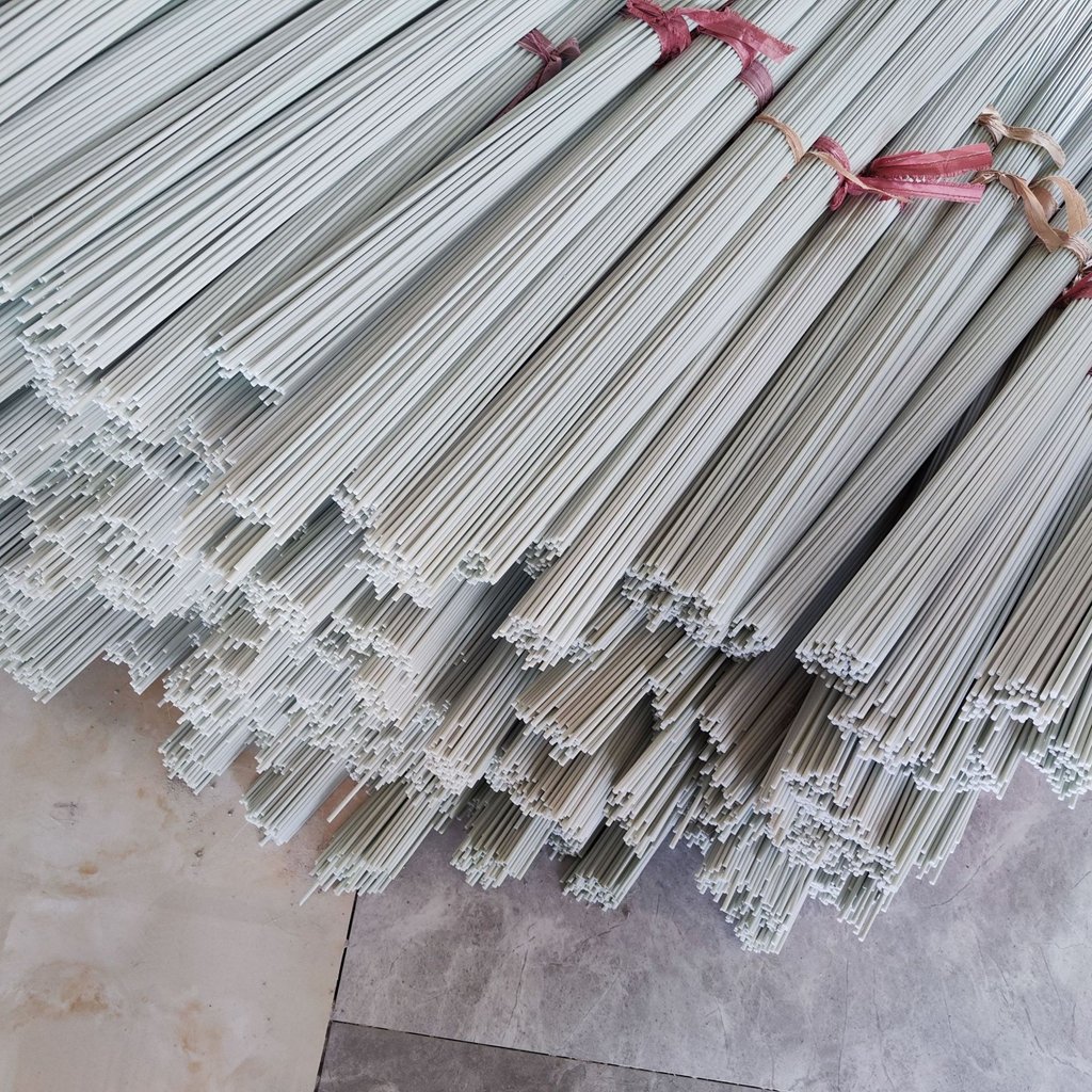 Tianfu Fiberglass Sticks Reusable Round Fiberglass FRP Agricultural Tomato Stakes Fiberglass Vineyard Poles