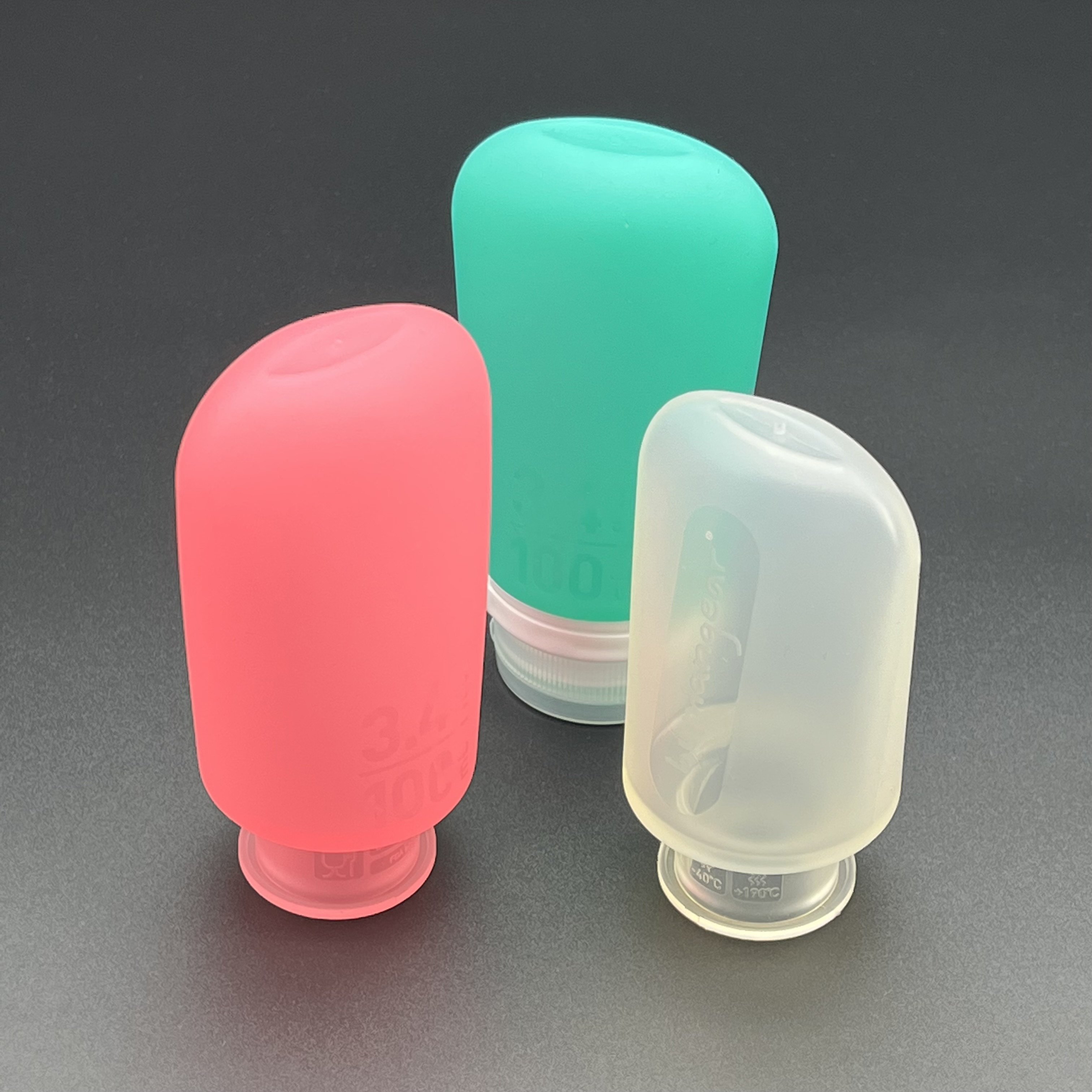 Leak Proof Refillable Liquid Silicone Travel Bottles Squeezable Containers Set Carry Liquid Shampoo and Body Wash