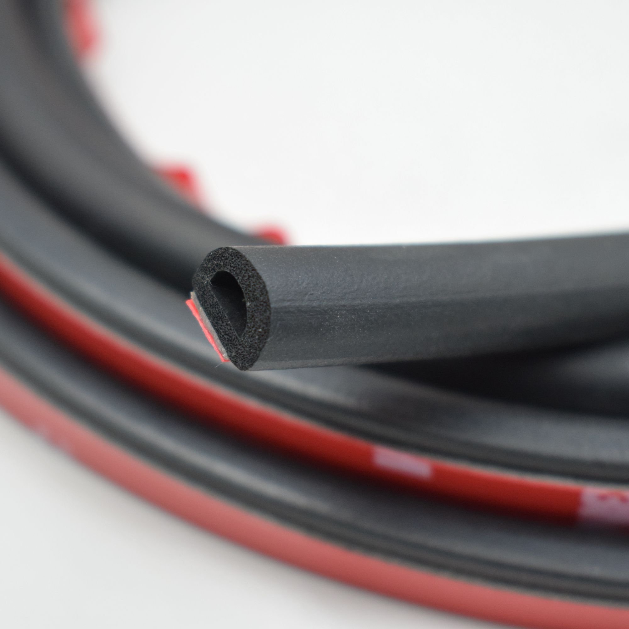 Premium Self-Adhesive EPDM Window Seal Foam Tape for Cars Waterproof Soundproof Dustproof Simple Installation Essential