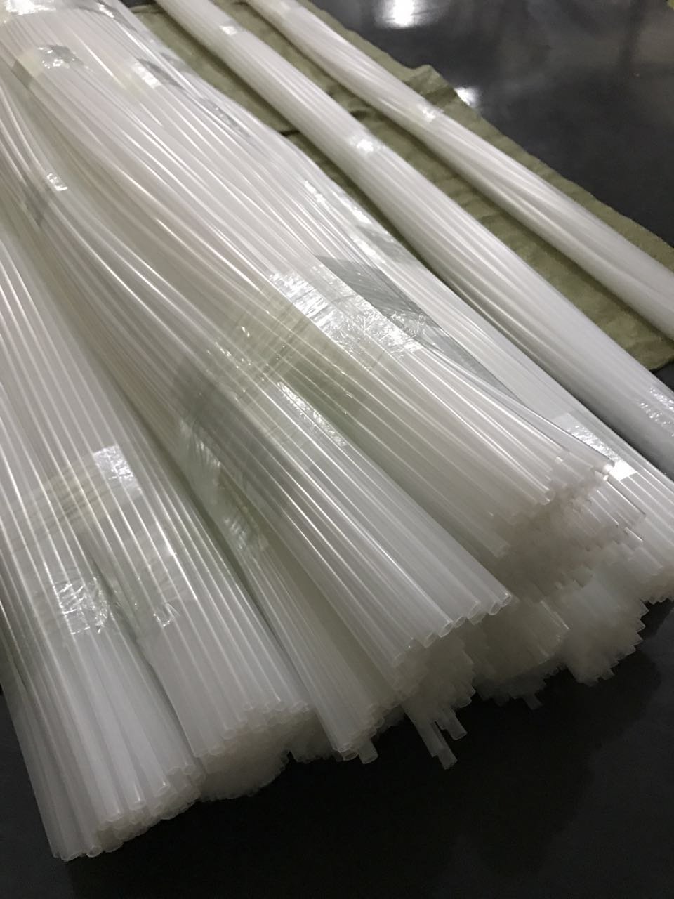 Manufacturers custom-made various specifications of wear-resistant solid nylon rods